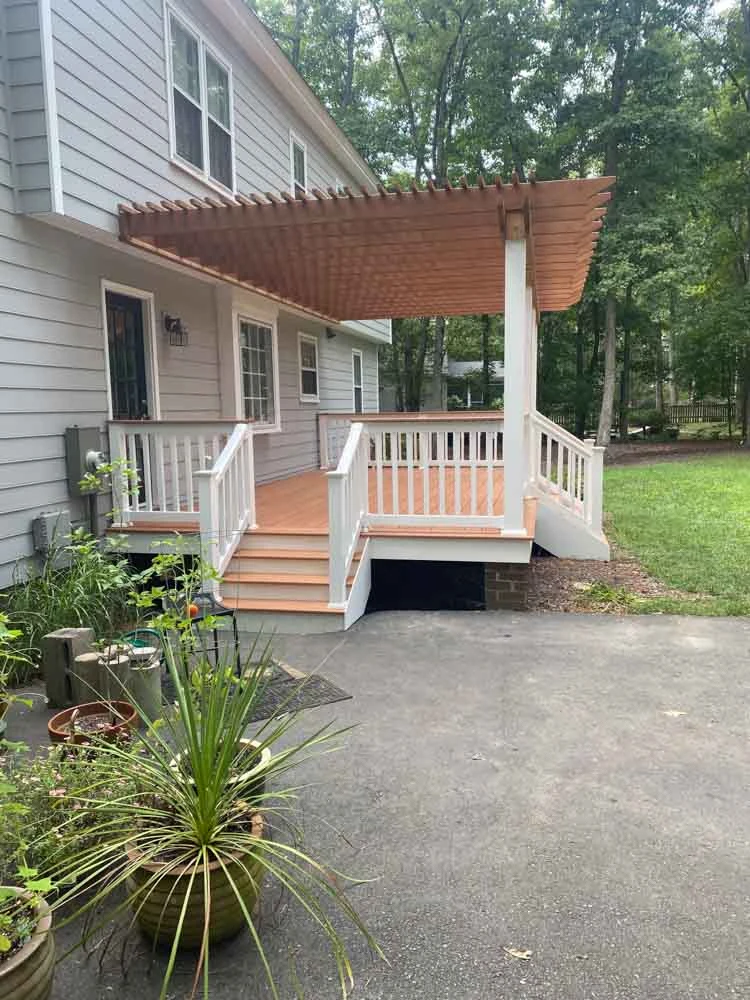 Backyard Deck in Midlothian, VA